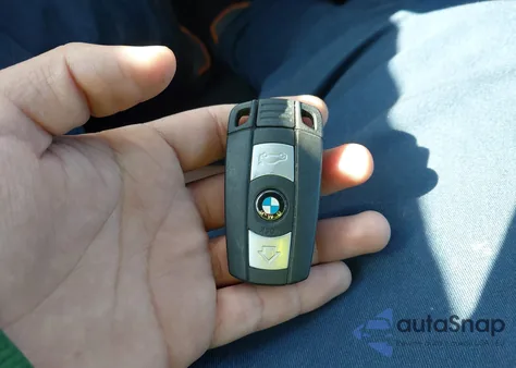 2007 BMW 335I z USA, uszkodzony, nr VIN WBAWL73557PX46217